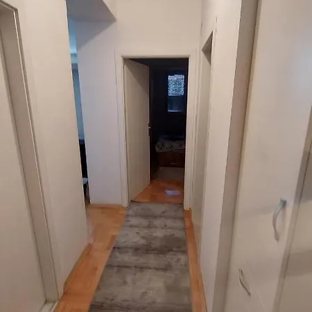 T&D Apartment Skopje Esterno foto