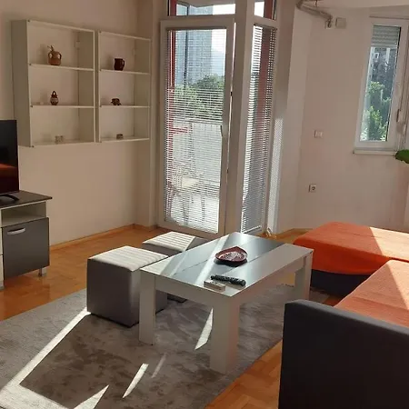T&D Apartment Skopje Esterno foto